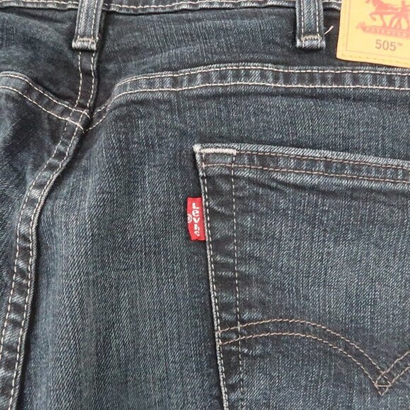 Men's Levi's 505 Jeans Size 38wx32L - Picture 6 of 8